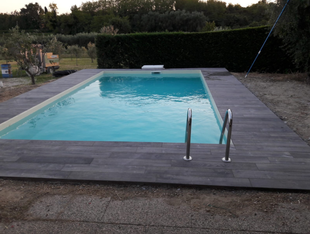 Piscina in pannelli
