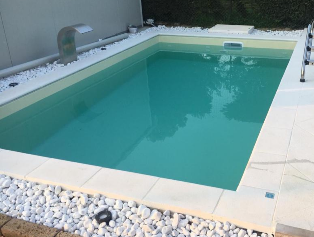 Piscina in pannelli